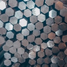 Шестигранник нержавеющий со специальной отделкой поверхности 20Х3МВФ 0,6 мм ТУ 14-1-3957-85